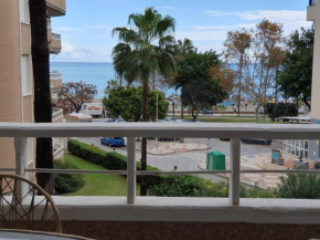 Primera linea de playa con vistas al mar con Garaje B, Torremolinos